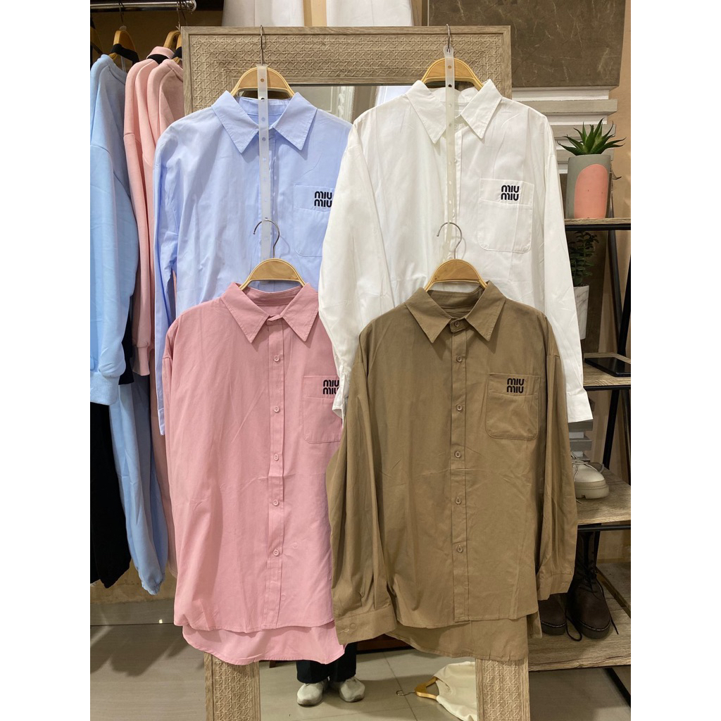 Kemeja oversize miu miu
