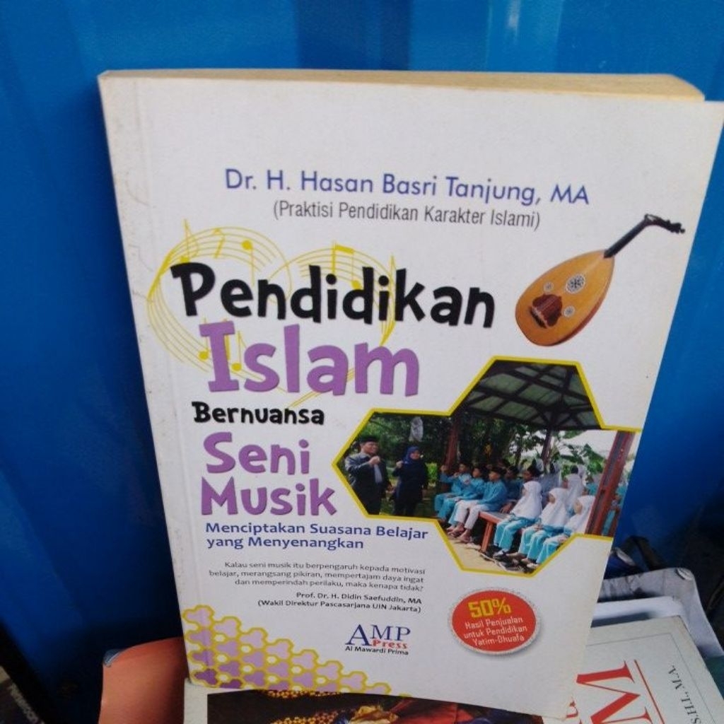 Pendidikan Islam bernuansa seni musik
