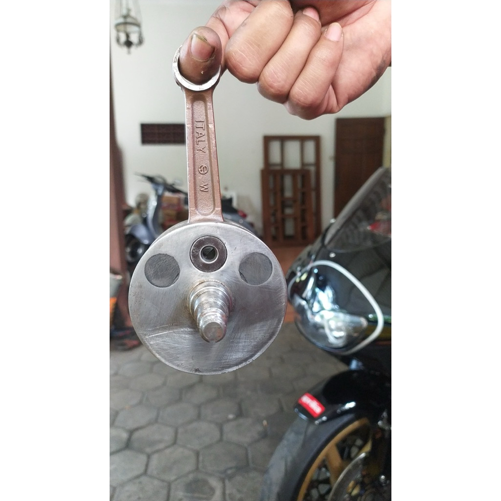 kruk as full circle vespa pts