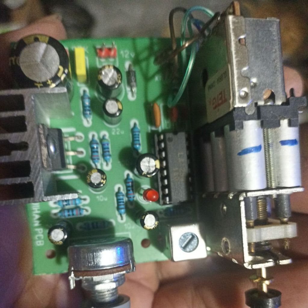 KIT RADIO TUNER FM MONO + AMPLI TDA 2030