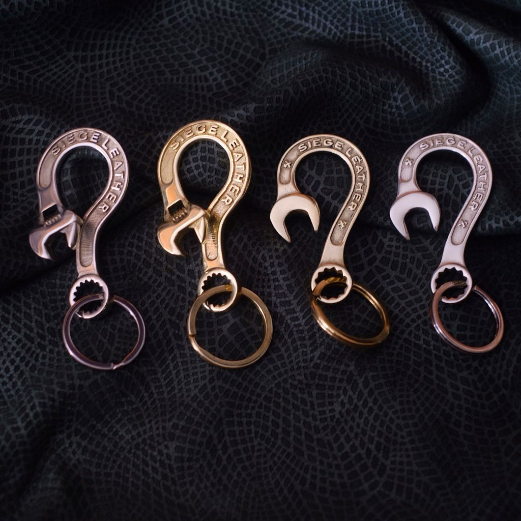 siege leather-metalkeychain-gantungan kunci logam
