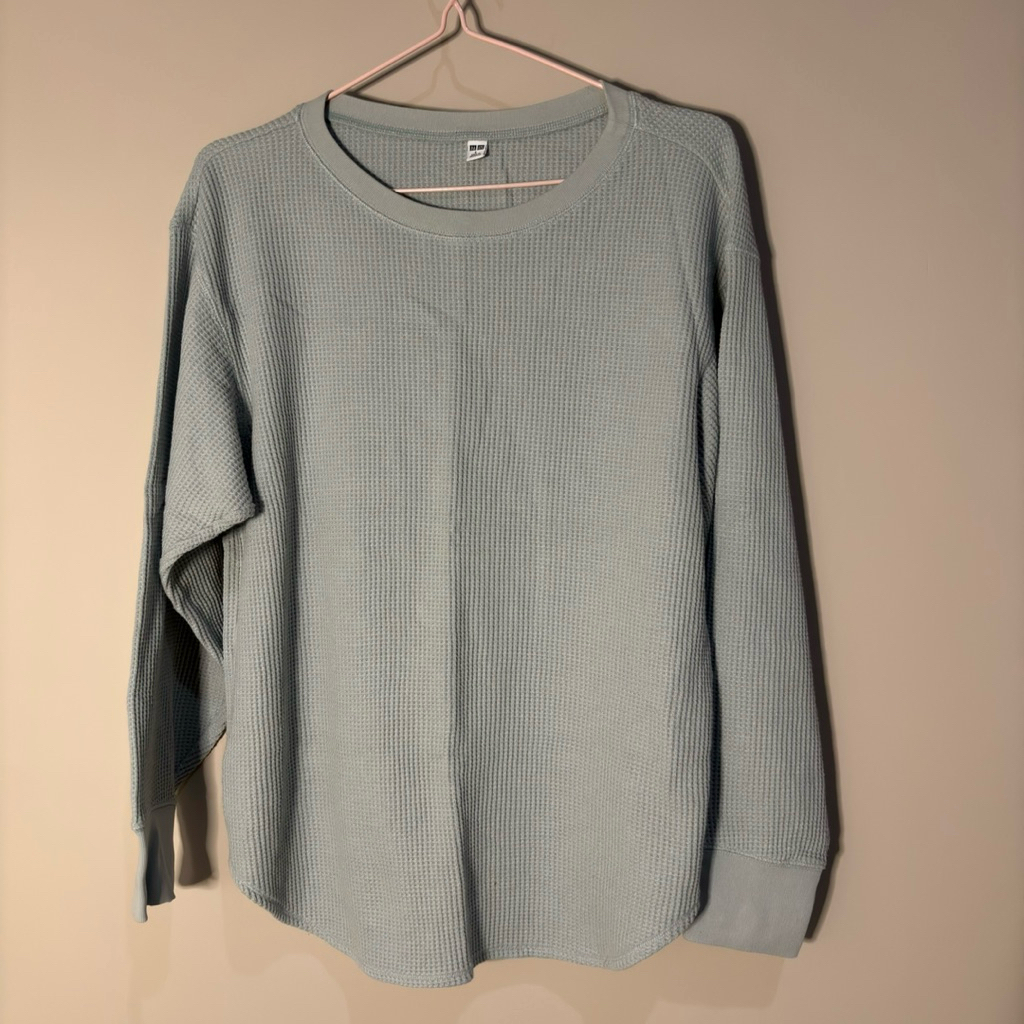 UNIQLO Sweater Motif Waffle