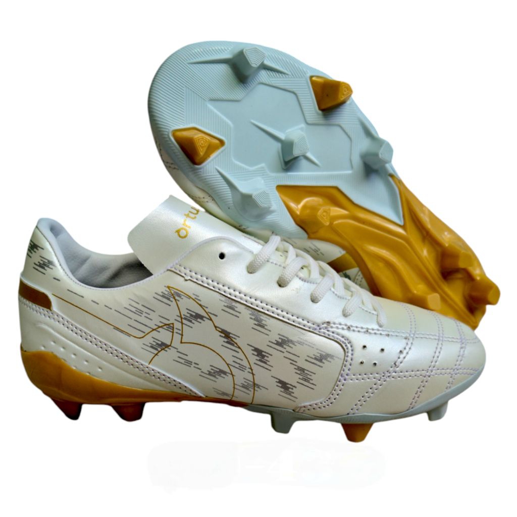 SEPATU BOLA ORTUSEIGHT GRADE ORI