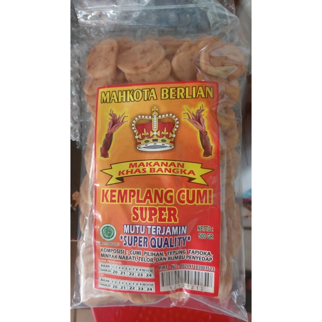 

Kerupuk Kempelang Mentah Cumi Cap Mahkota Berlian Kemasan 500 Gram
