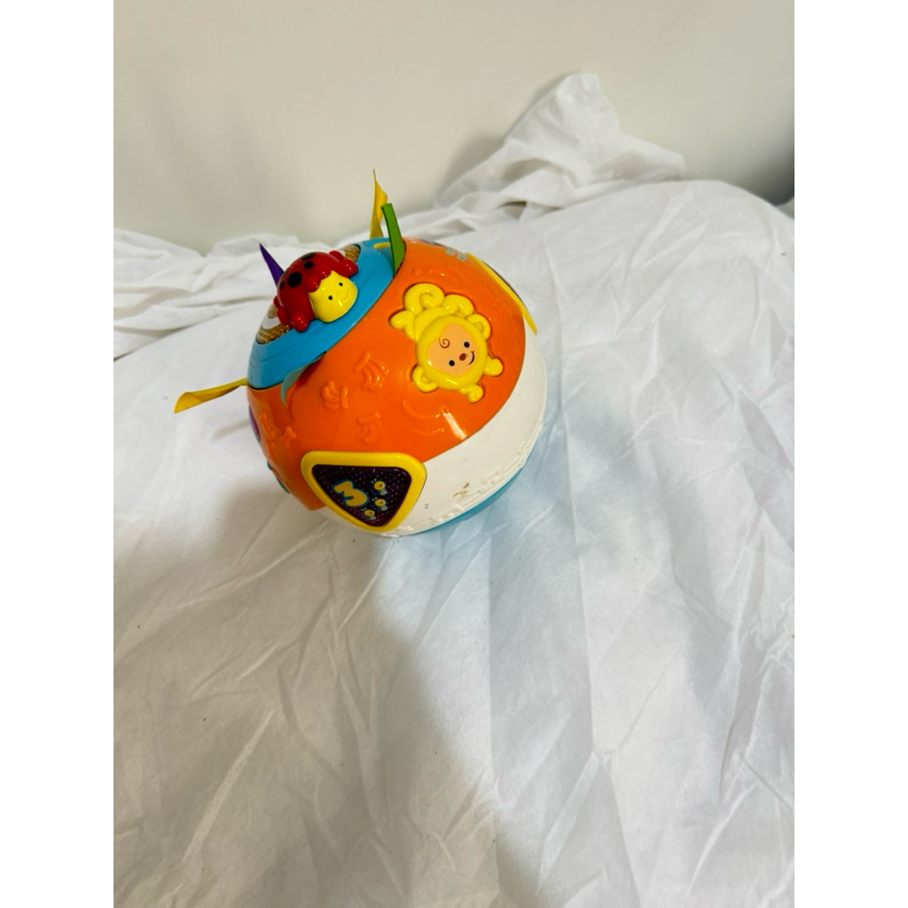 v tech baby crawl and learn bright light mainan bola anak bayi