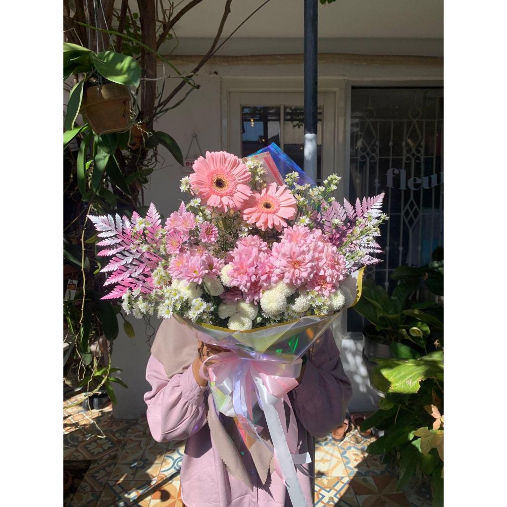 Aafreeda - Fresh Flower Bouquet. Buket bunga segar untuk wisuda smp sma kuliah sempro graduation, wi