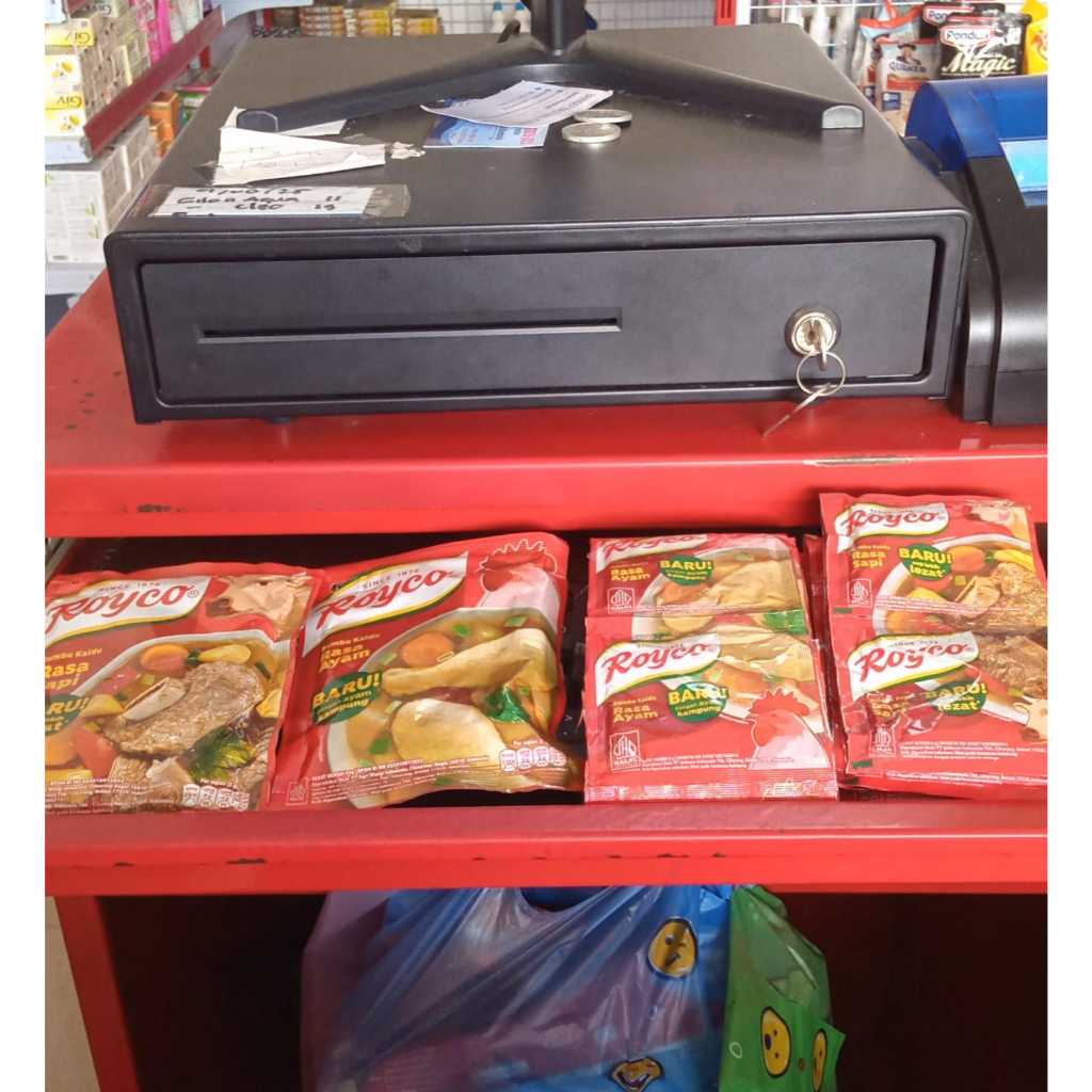

ROYCO BUMBU KALDU RASA AYAM/SAPI 94G/RENTENGAN 12 SACHET