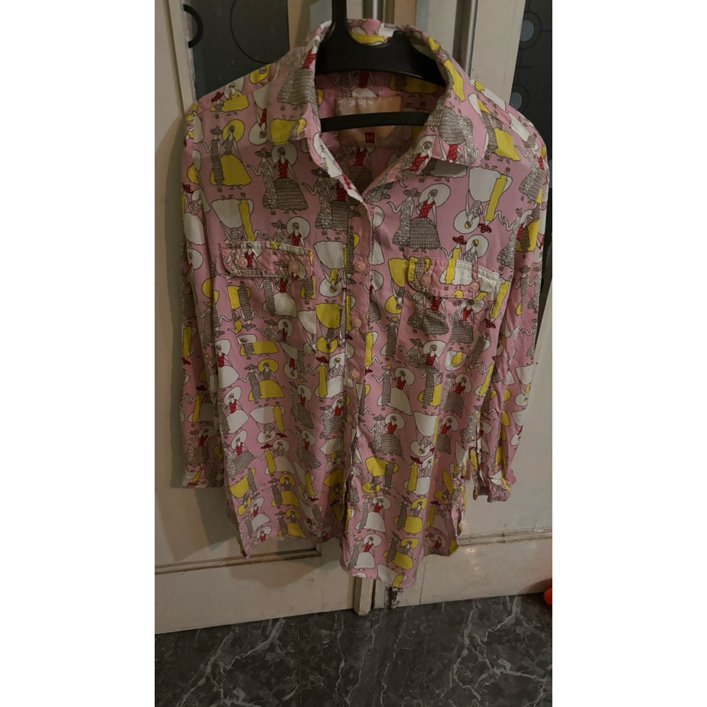 kemeja novel mice cewek preloved