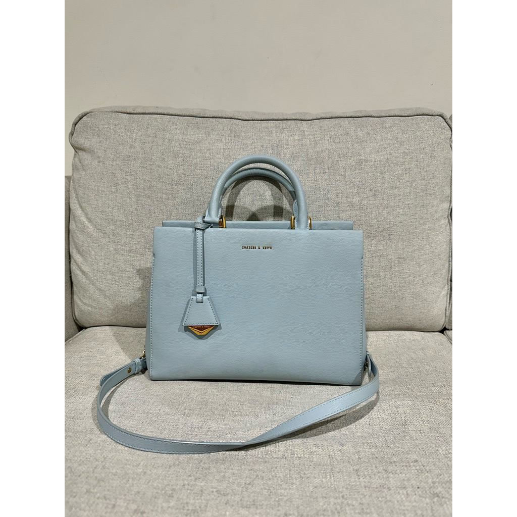 PRELOVED CHARLES & KEITH BAG (TAS) | Biru