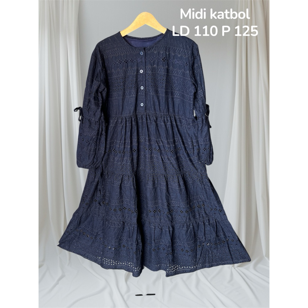 Preloved midi katbol