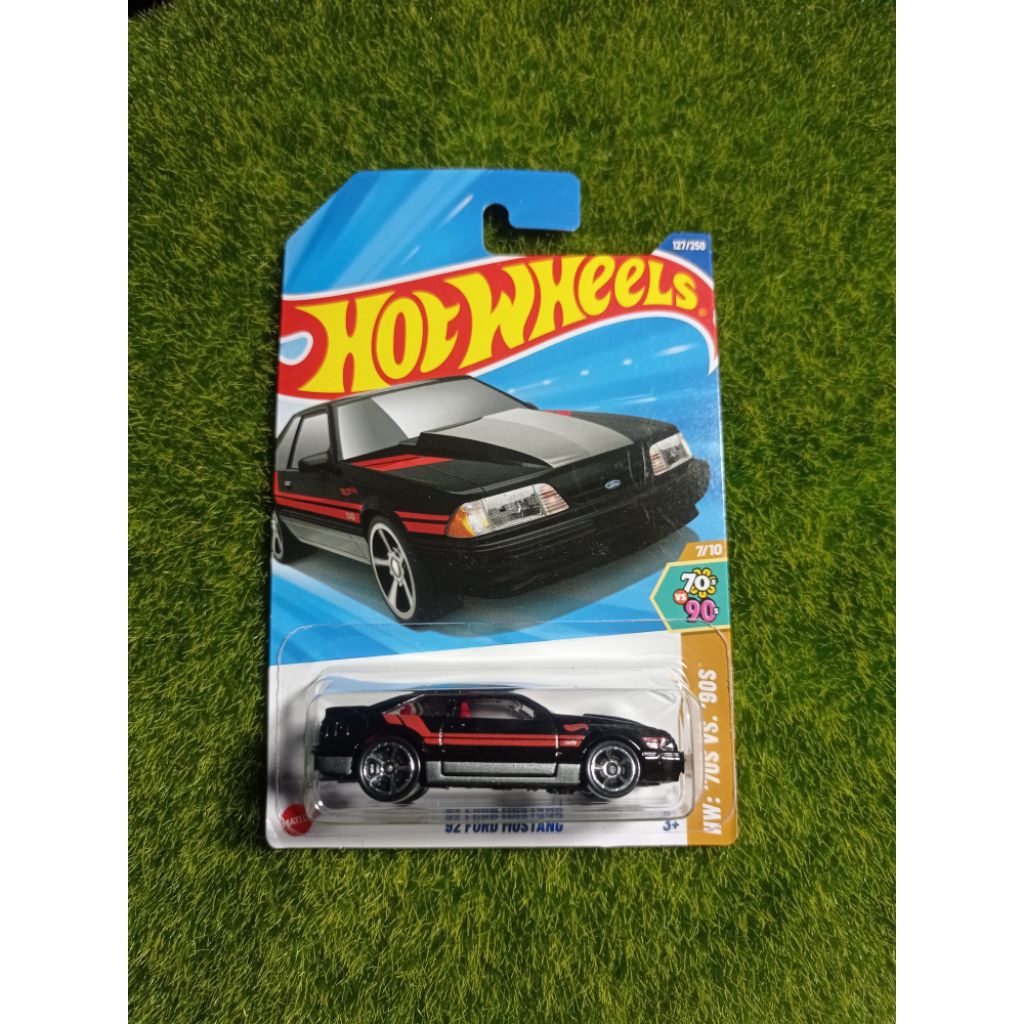 Hot Wheels '92 Ford Mustang - HW '92 Ford Mustang Black - Haha Selling