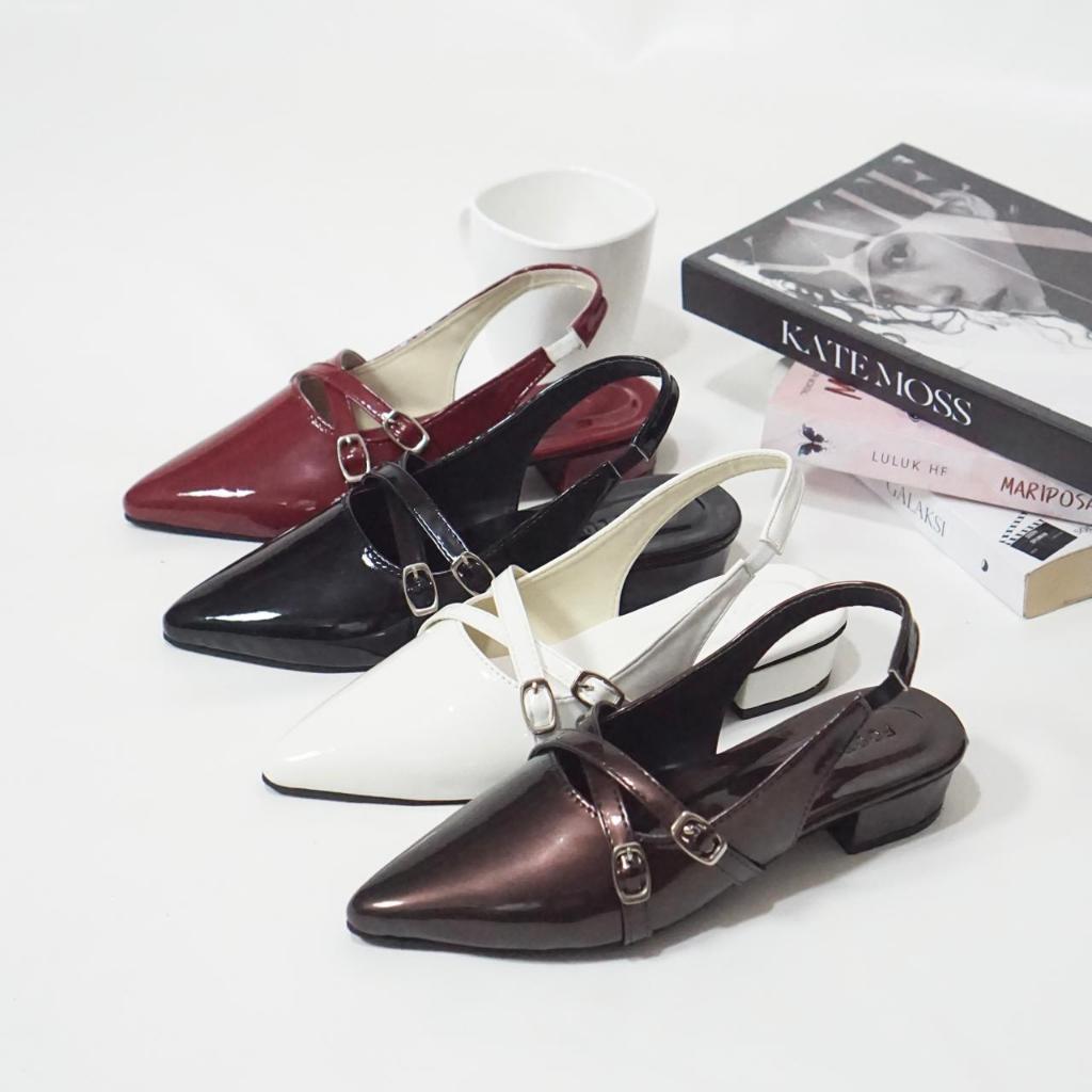 Footluxe Wedges Hak 3cm Terbaru Daisy Terbaru - Hak 3m - Hak 3cm Simple - Hak 3cm Gesper