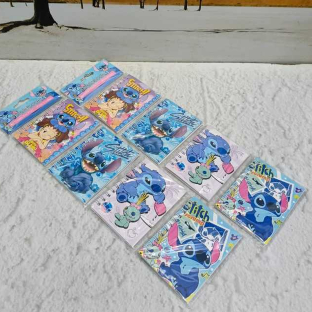 

(4pc) notebooks/memo ring/diary kecil lembaran Kuromi Labubu