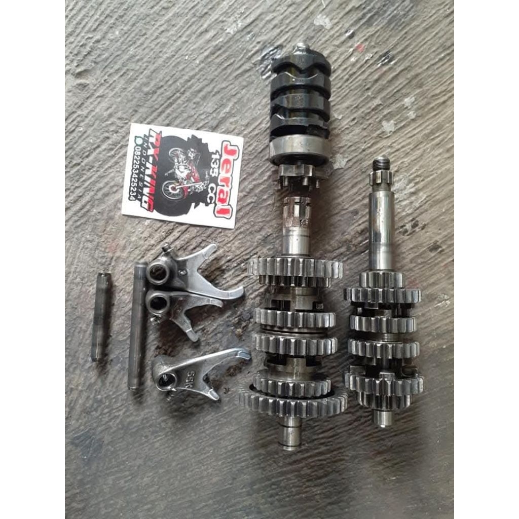 Gearbox Rasio transmisi RXz Rzr 55k Original
