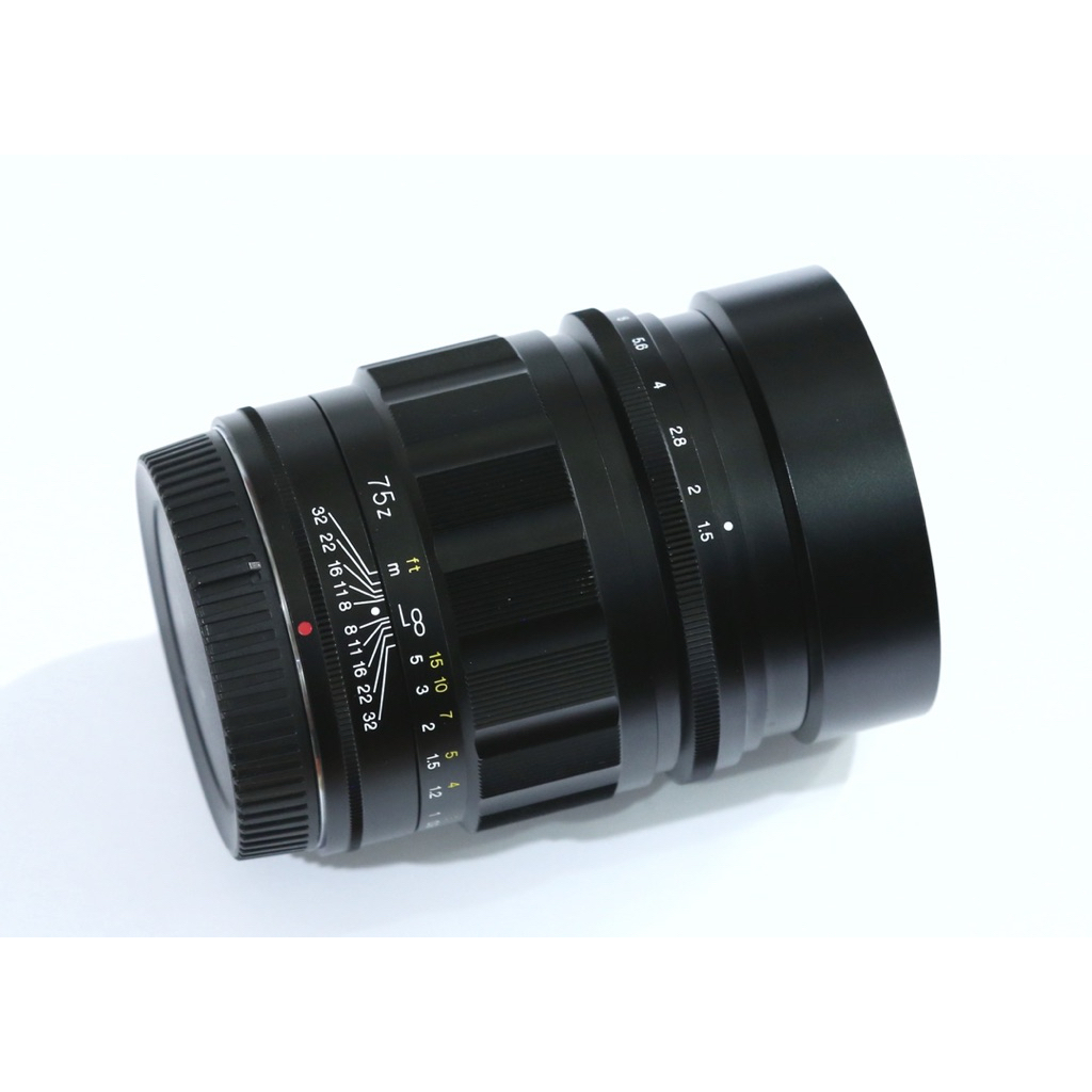 VOIGTLANDER 75mm F1.5 ASPHERICAL NIKON Z MOUNT . Mulus Murah