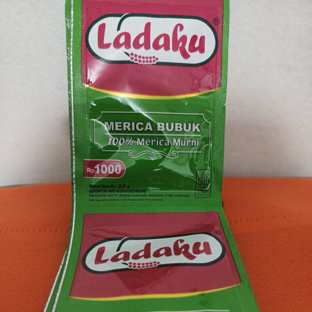 

Ladaku 2,5gr Merica Bubuk 100% Merica Murni Serenceng