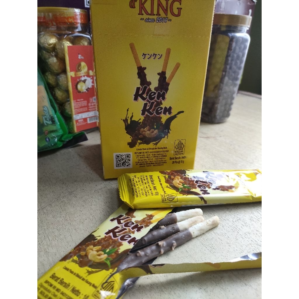 

Ken Ken 1toples isi 20pcs (cokelat pasta isi biskuit dan kacang Mede)