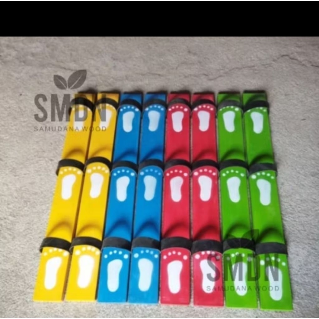 1 set SANDAL BAKIAK KAYU MAINAN TRADISIONAL 3 ORG 1METER