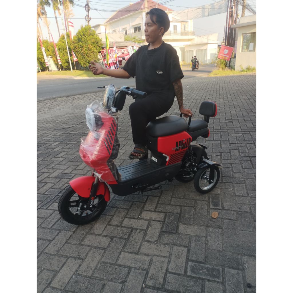 sepeda listrik goda appolo modif roda bantu