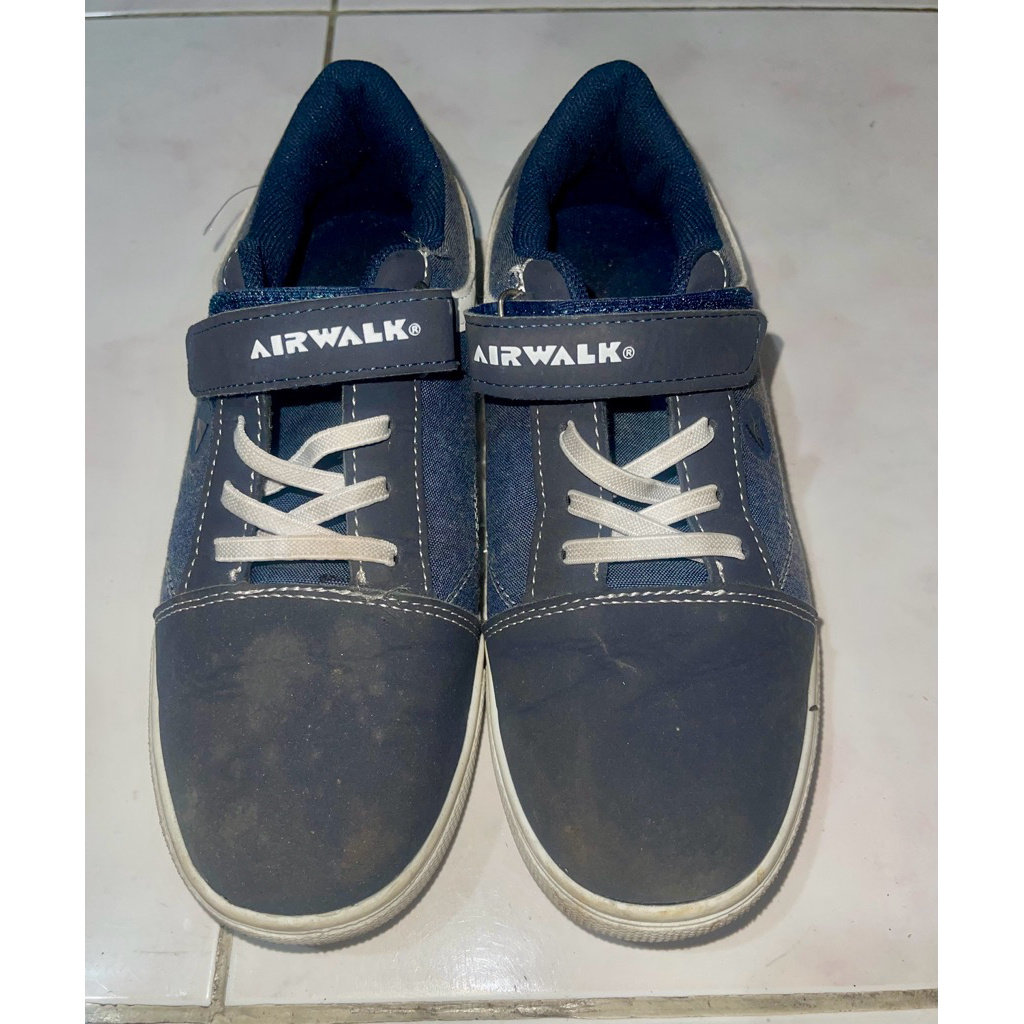 Sepatu Airwalk Size 35 preloved