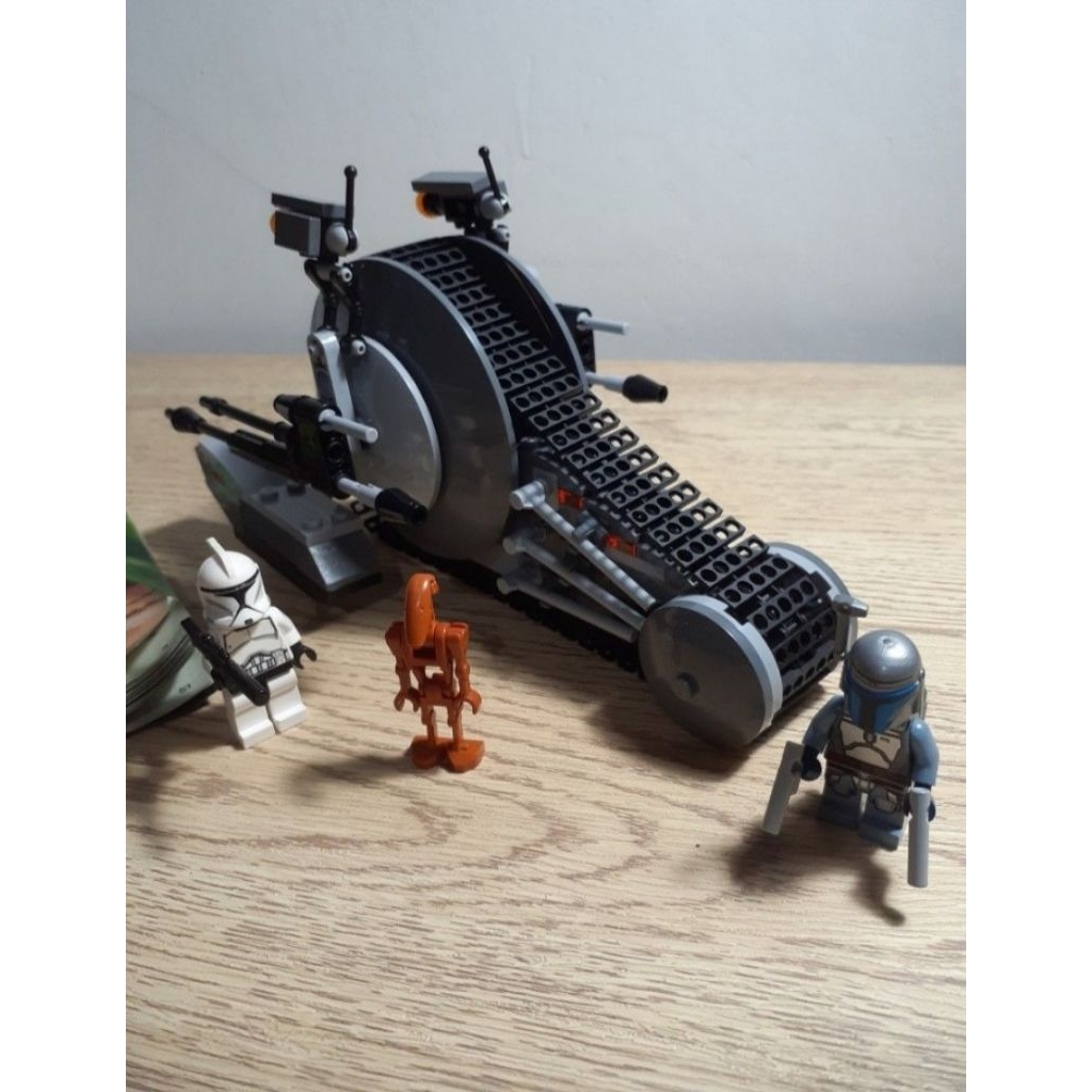 [ NETT ] Lego Star Wars Corporate Alliance Tank Droid (  75015 )