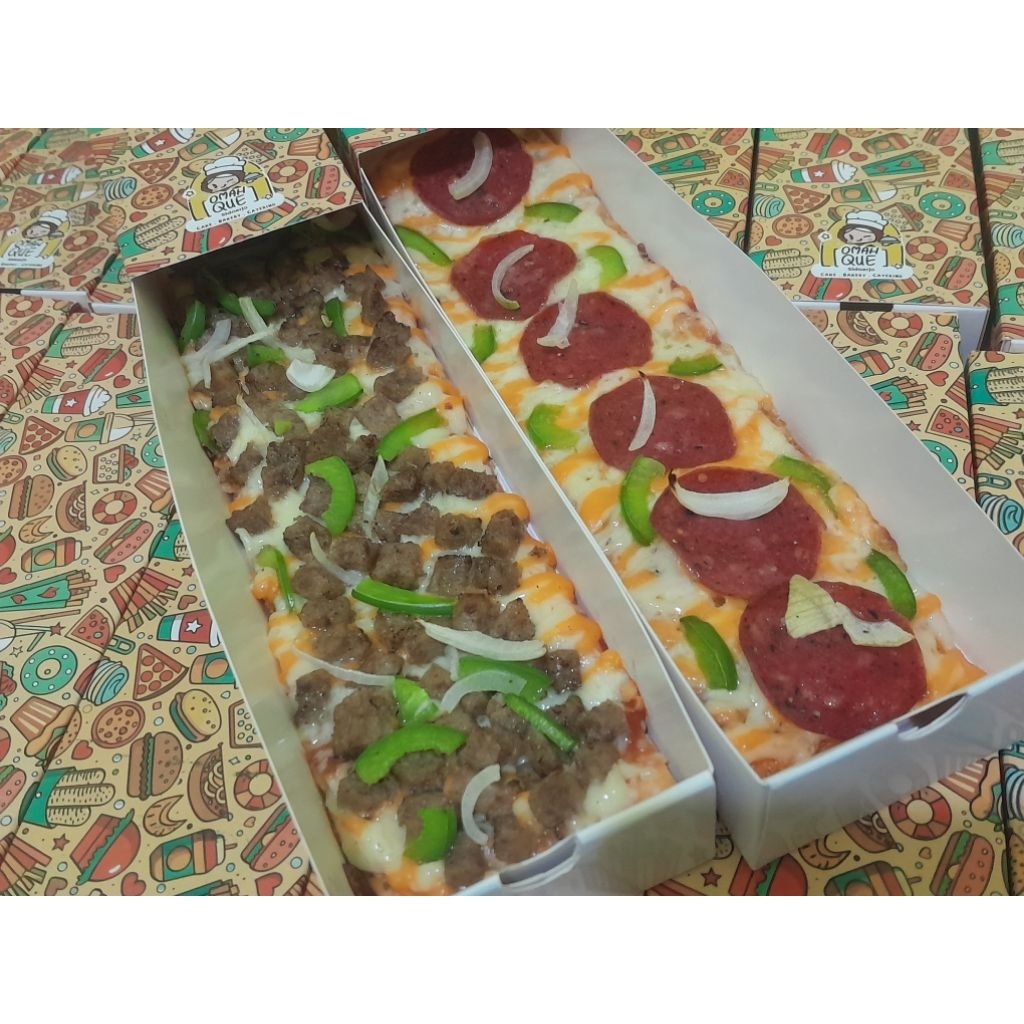 

Pizza Sliding / Pizza Tarik Topping Moza Pepperoni ( gambar kanan )