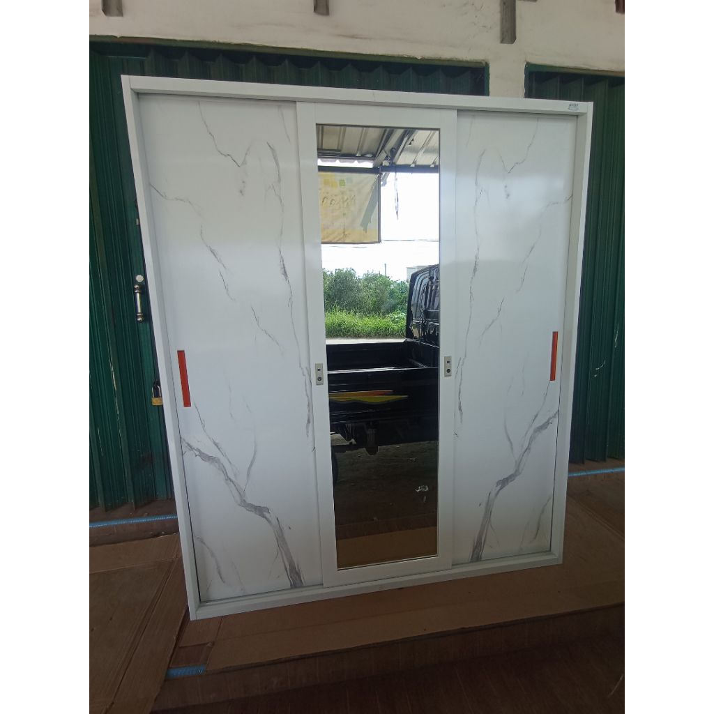 Lemari Pakaian 3 Pintu Geser Sliding Full Besi - AVERY