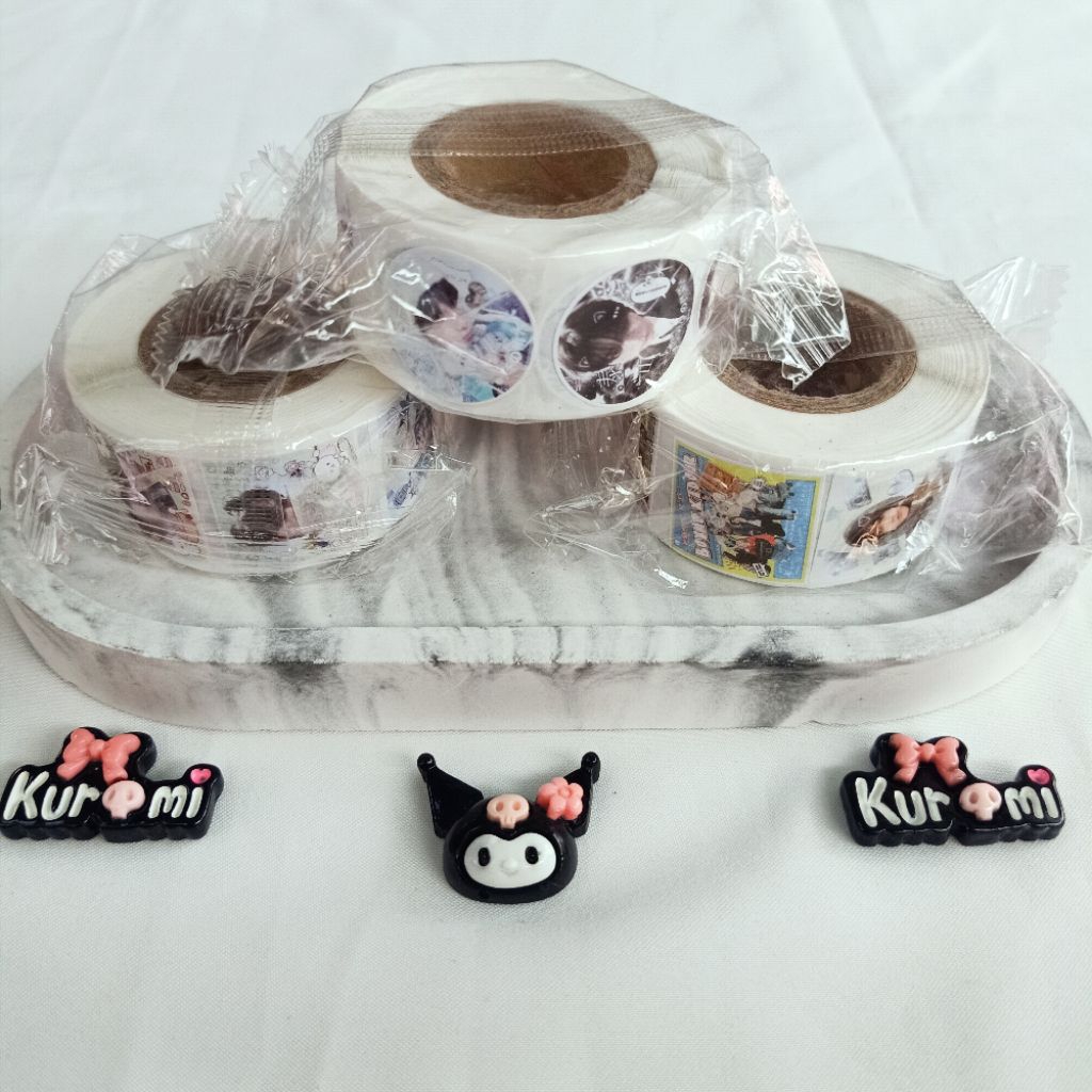 

[BACA DESKRIPSI] WTS BOYNEXTDOOR STIKER ROLL ISI 500 READY INA