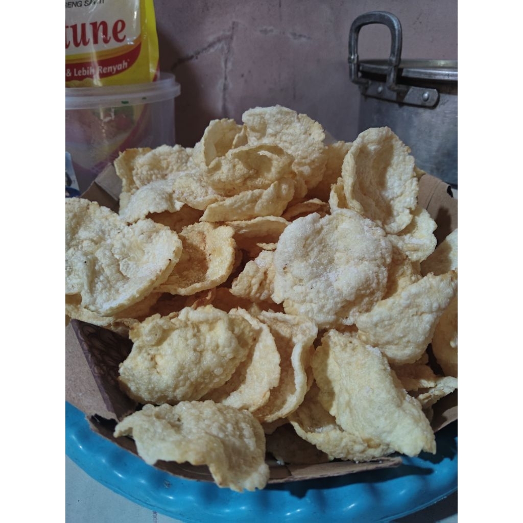 

Krecek Emping Melinjo