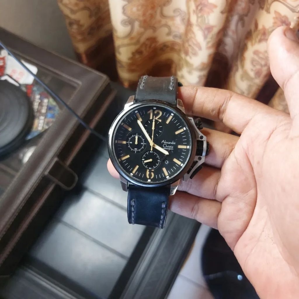 Alexandre Christie 6374 MC