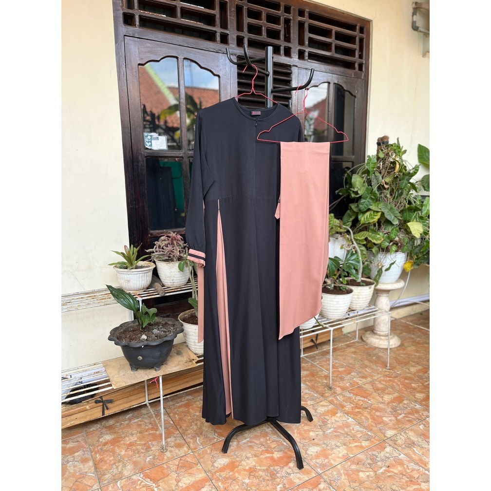 Preloved Kiara Dress MR.byMarisa