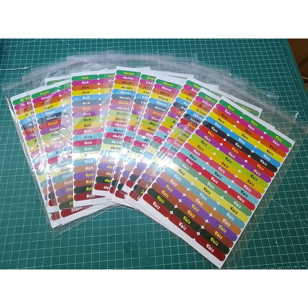 

Stiker label Nama waterproof