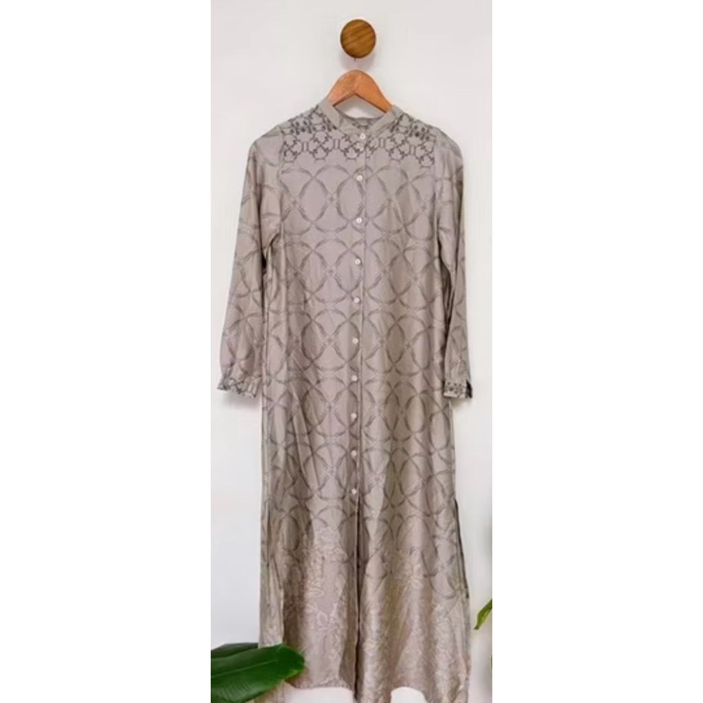 preloved ria miranda spodias tunik size S