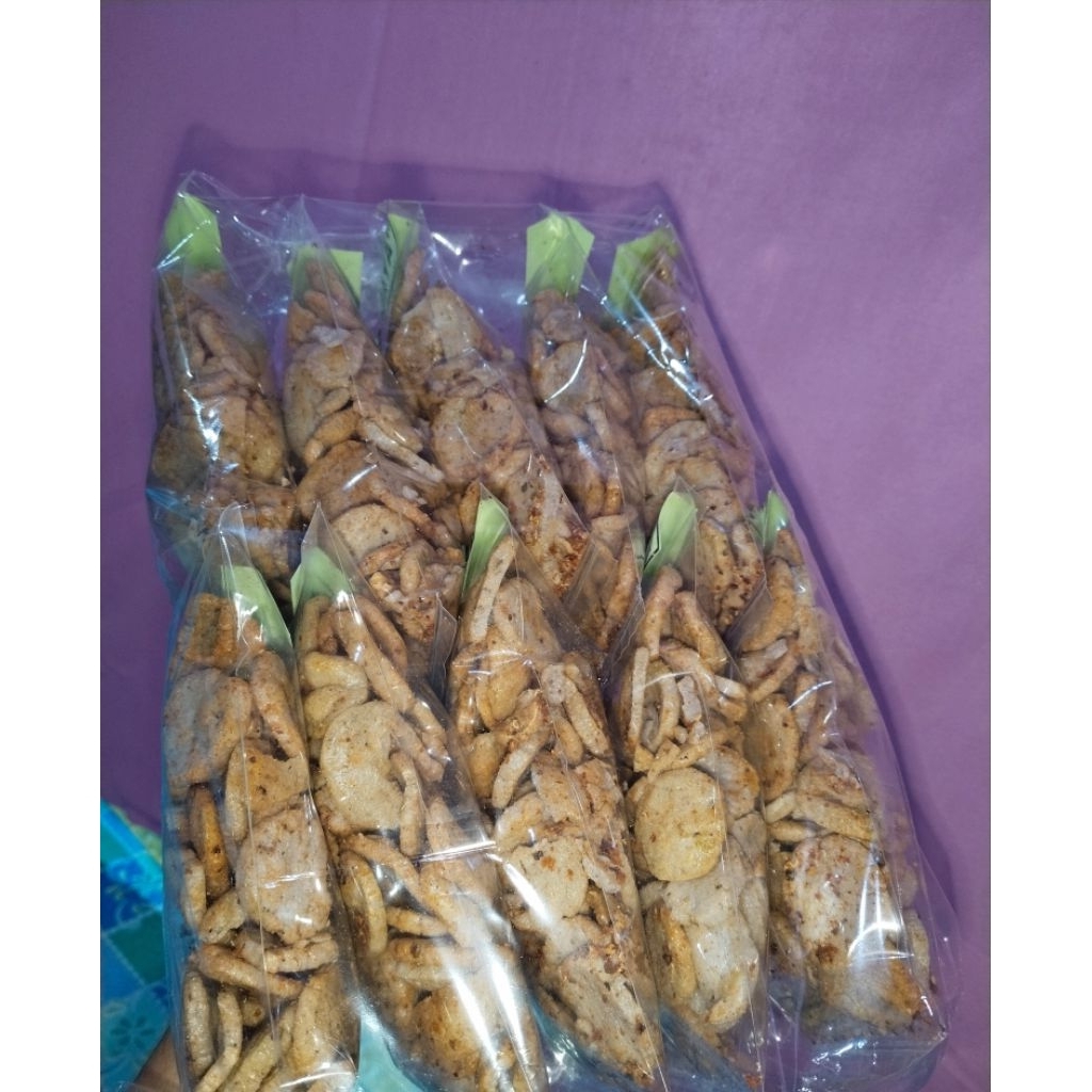 

10pcs kerupuk khas Cirebon
