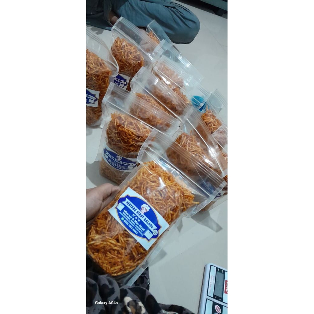 

keripik Kentang kripik Kentang Goreng Kering Balado Neo Mix Teri dan Kacang Pedas Original