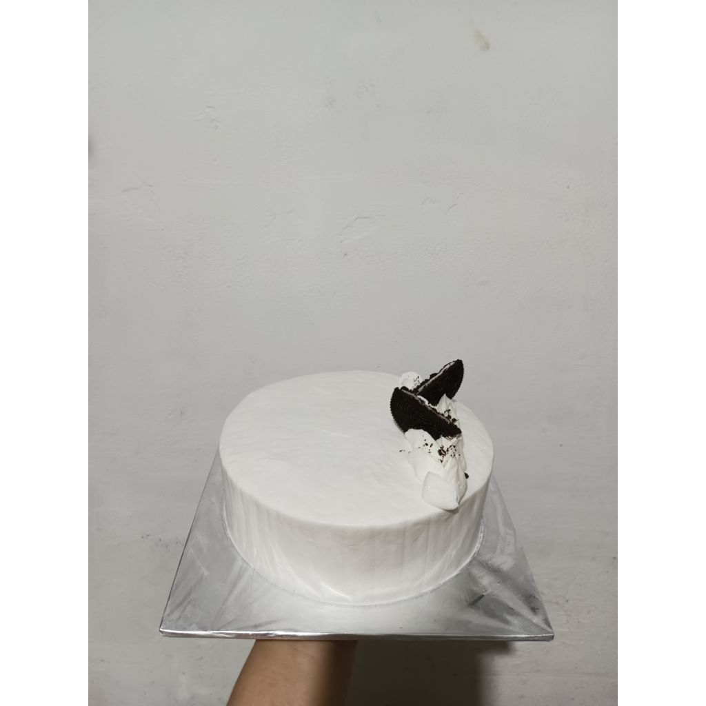 

KUE ULANG TAHUN / CHOREO VANILLA CAKE