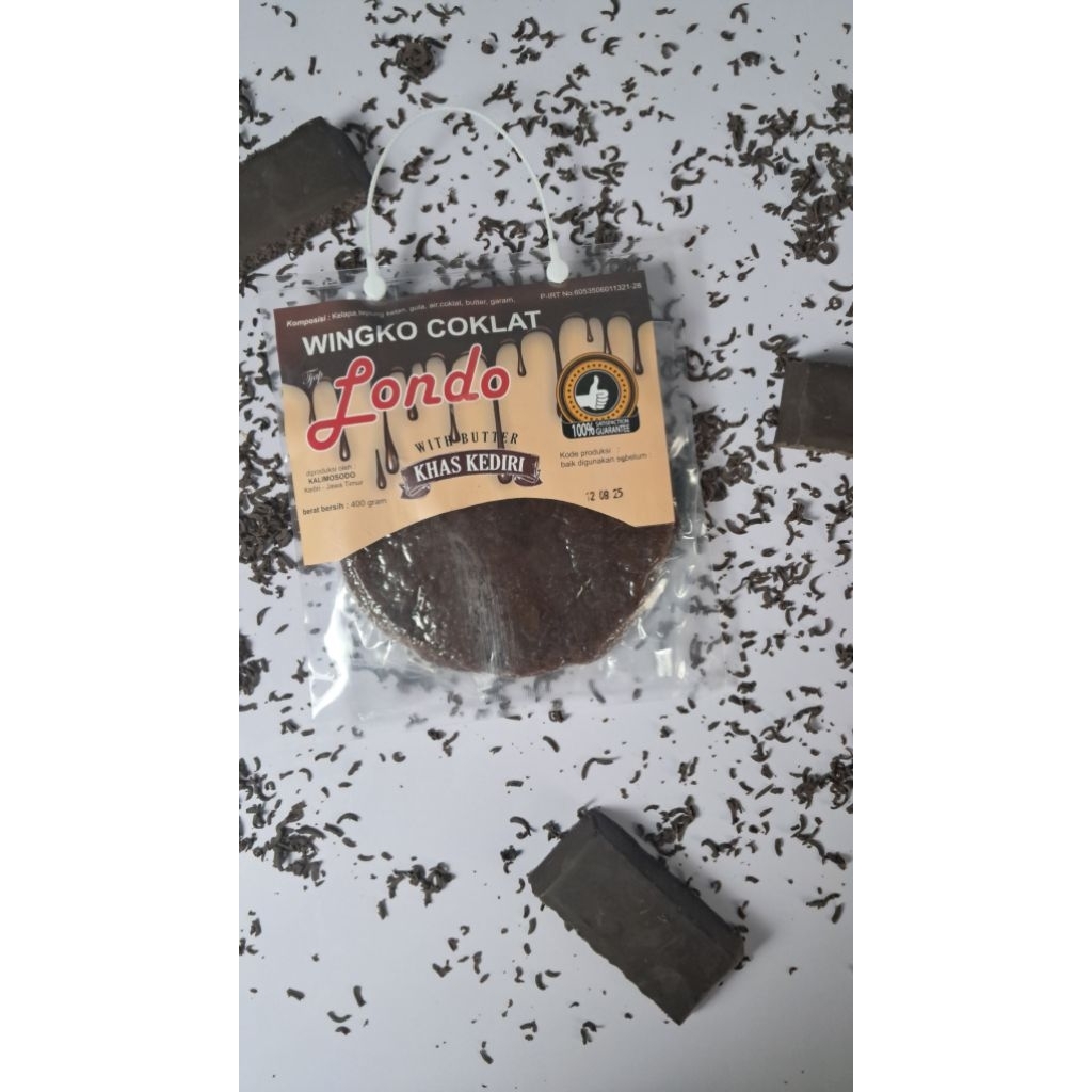 

Wingko Londho Tjap Londho Rasa Cokelat dengan Butter susu + Cokelat Asli