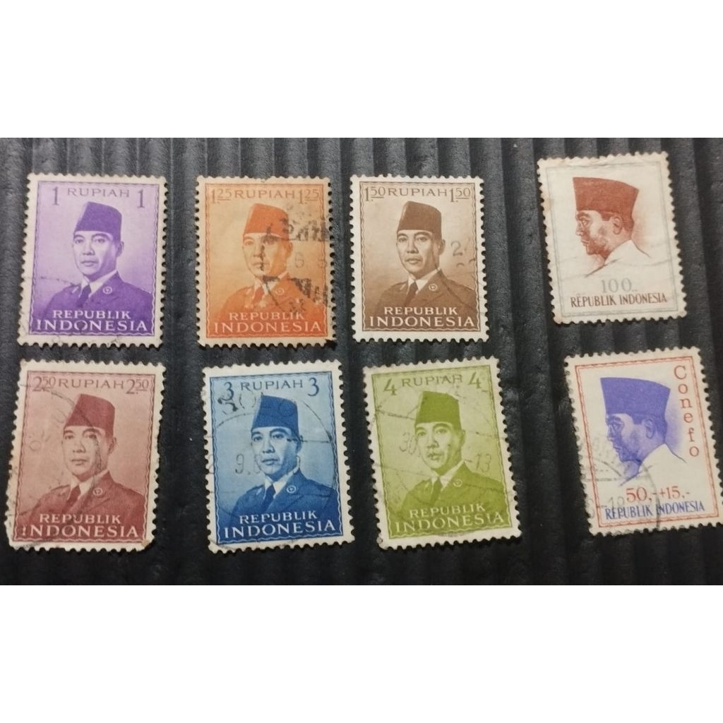 

Prangko gambar Presiden Soekarno 8 Pcs