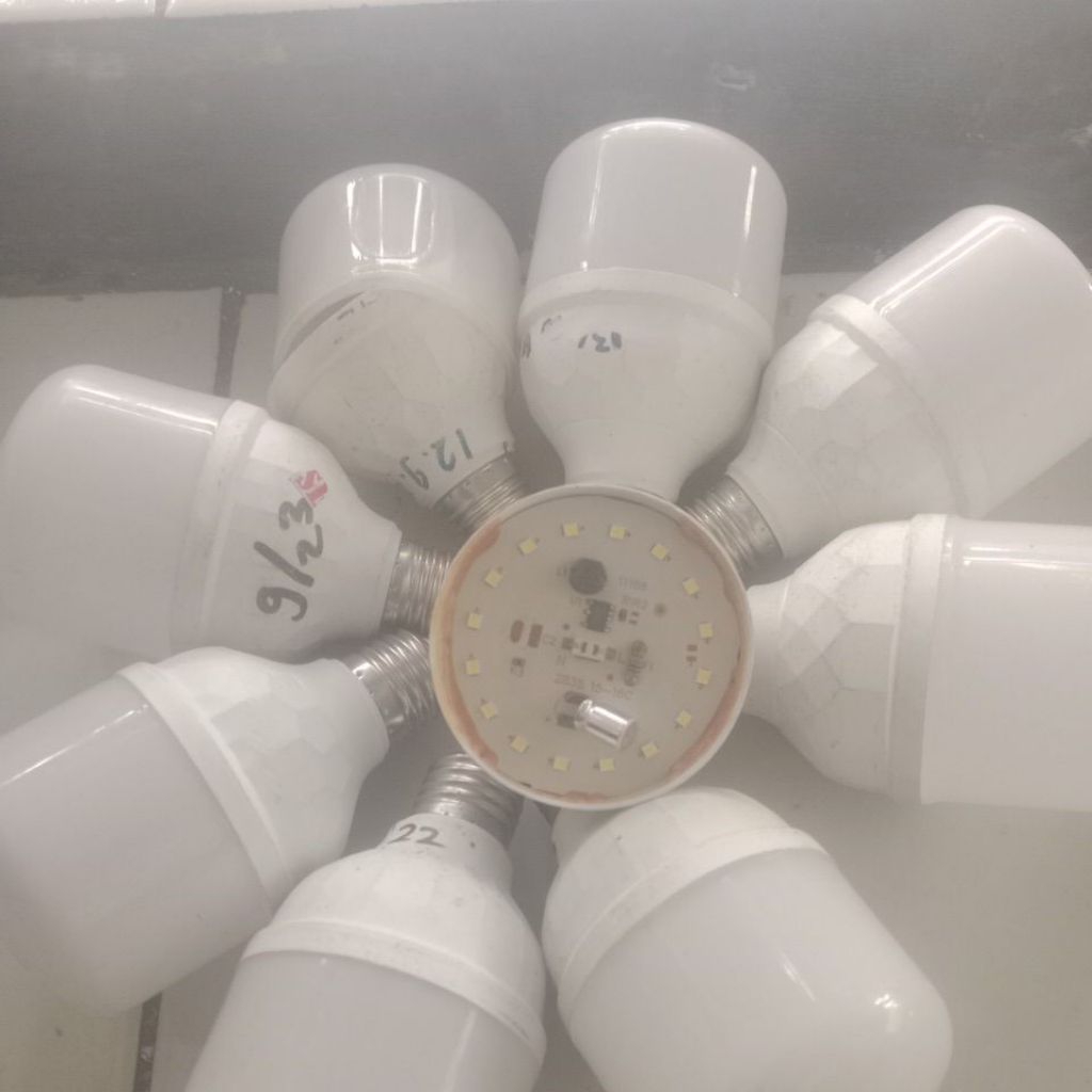 led of 15w kapsul returan pabrik ok