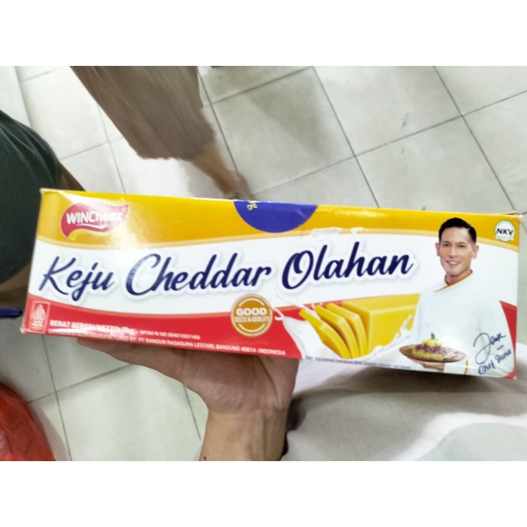 

wincheez keju cheddar olahan 2 kilogram 250 gram isi 8
