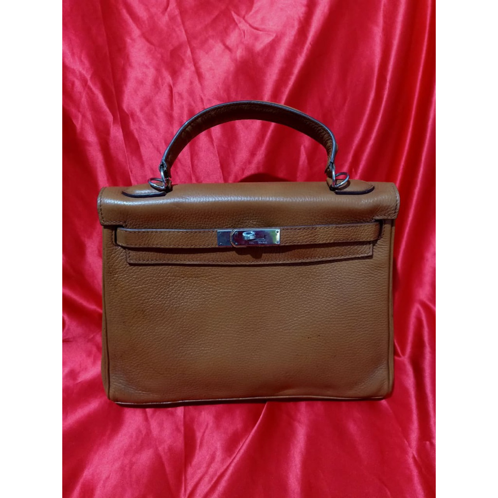 

Tas kulit HaHa Pariz Size 32 Stamp H Talpan pengganti