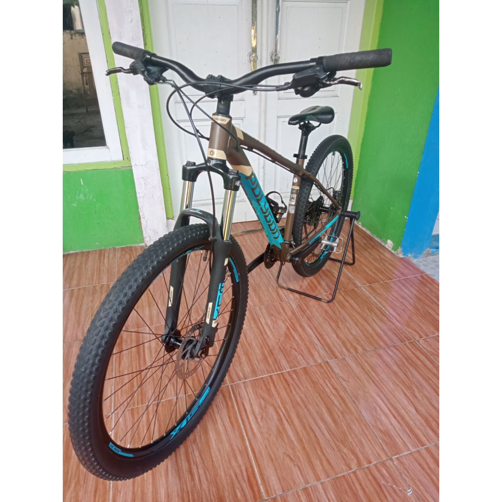 Sepeda Mtb Polygon Premier 4 2022