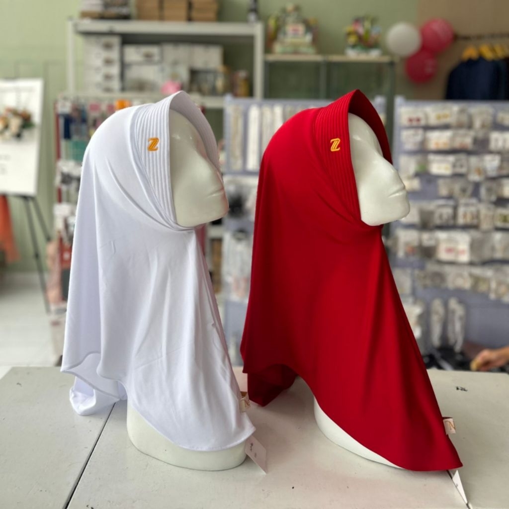 Muezza Beauty - Jilbab Hijab Bergo Instant Olahraga Pet Pad Namira Sport