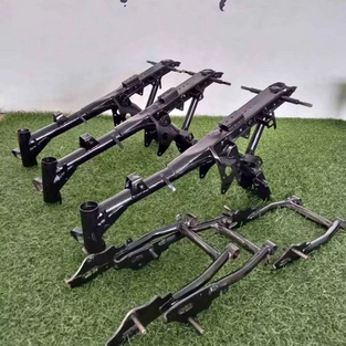 Rangka Motor Honda Monkey Hitam besi pipa tebal