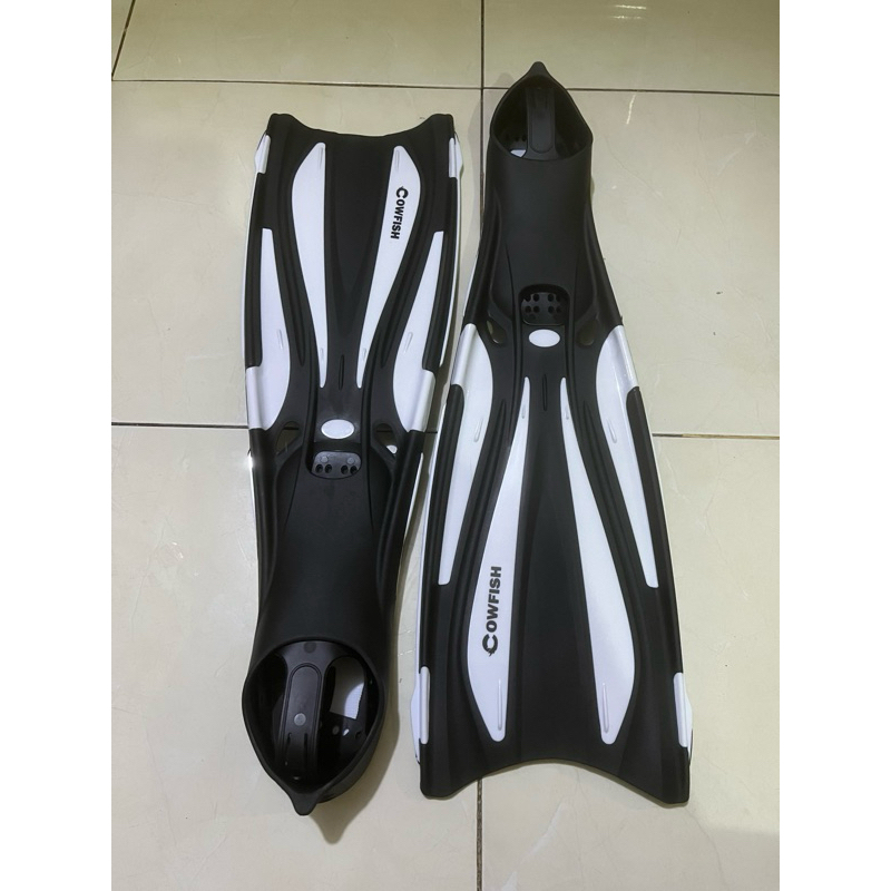 COWFISH  CF-213 Second Good Condition Kaki Katak Dewasa Fin Diving Snorkeling Sepatu Katak Sepatu Re