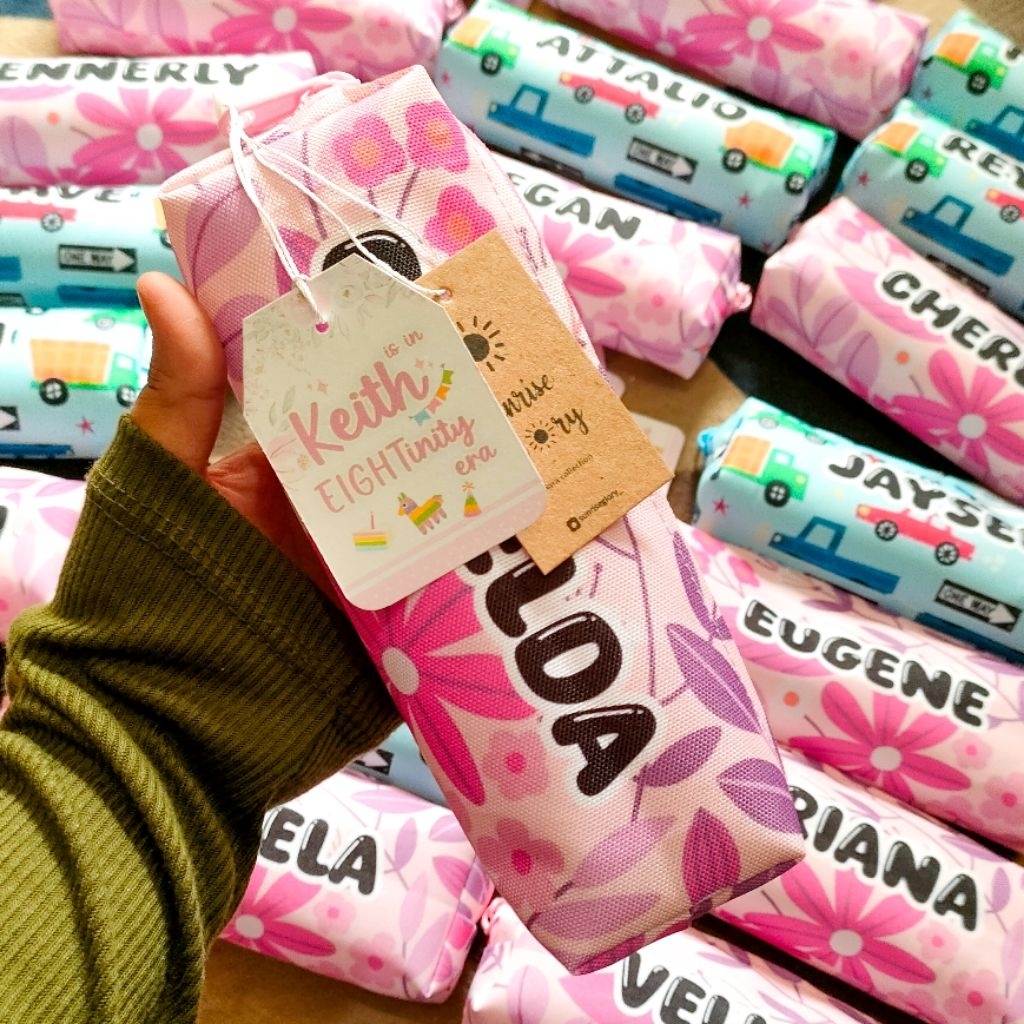 

TAMBAHAN HANG TAG CUSTOM