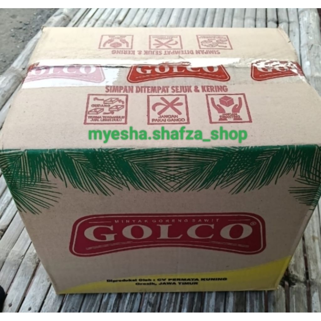 

MINYAK GORENG GOLCO 2L (1 DUS) ISI 6PCS PREMIUM