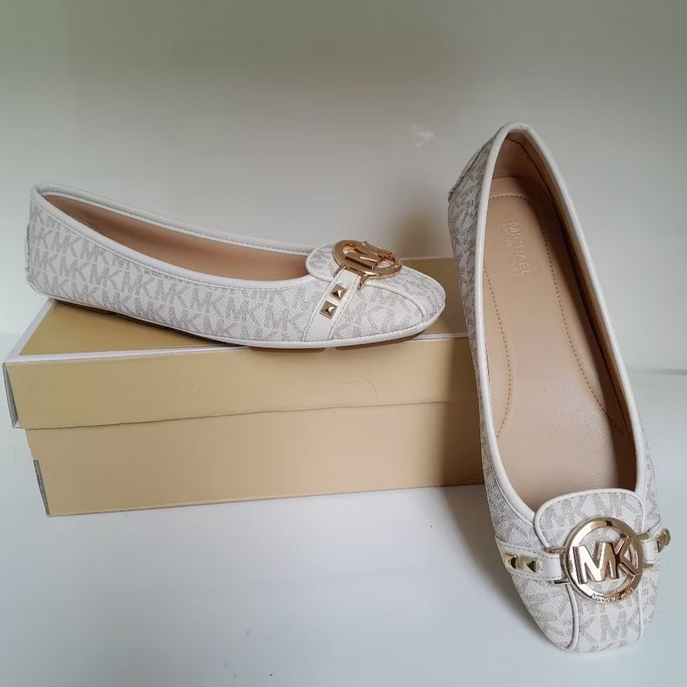 Sepatu MK fulton vanilla ori...