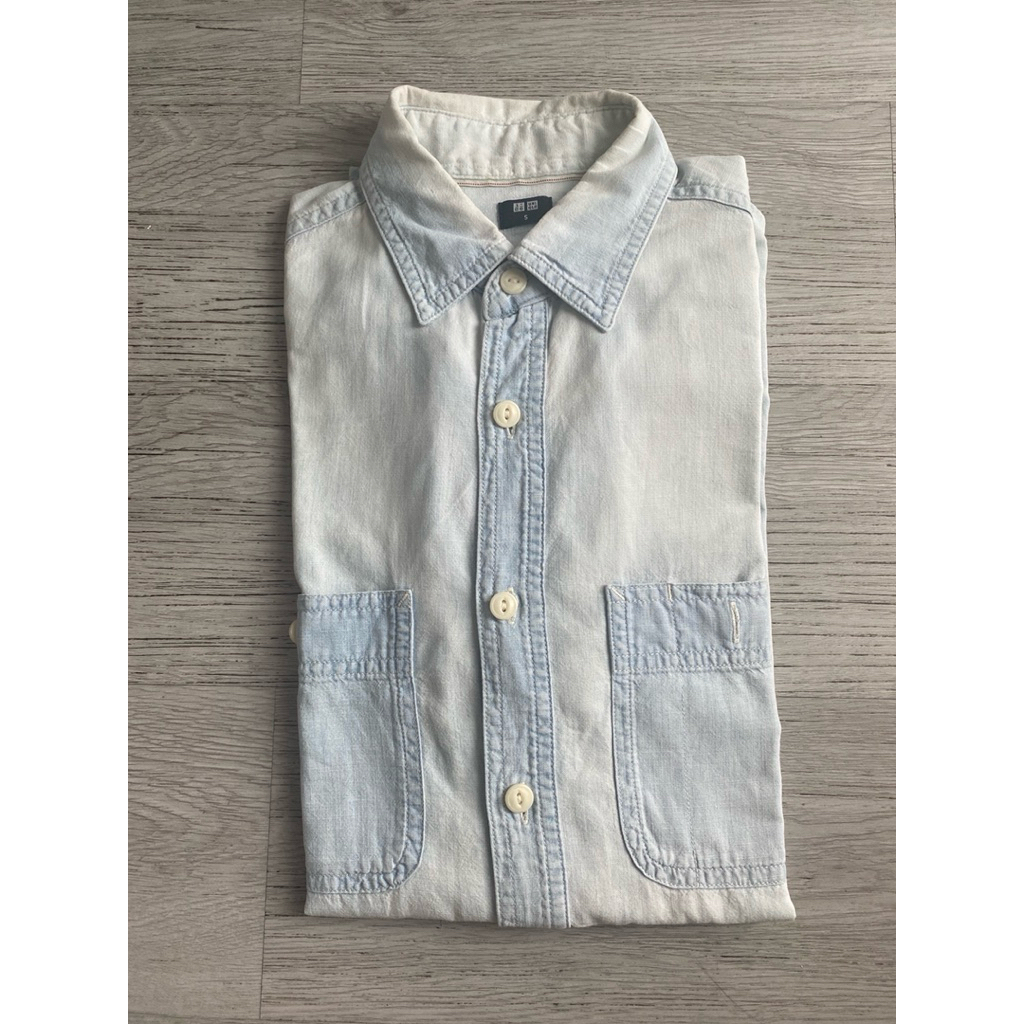 [PRELOVED] Uniqlo Denim Shirt | Kemeja Denim Uniqlo | Kemeja Denim Pria
