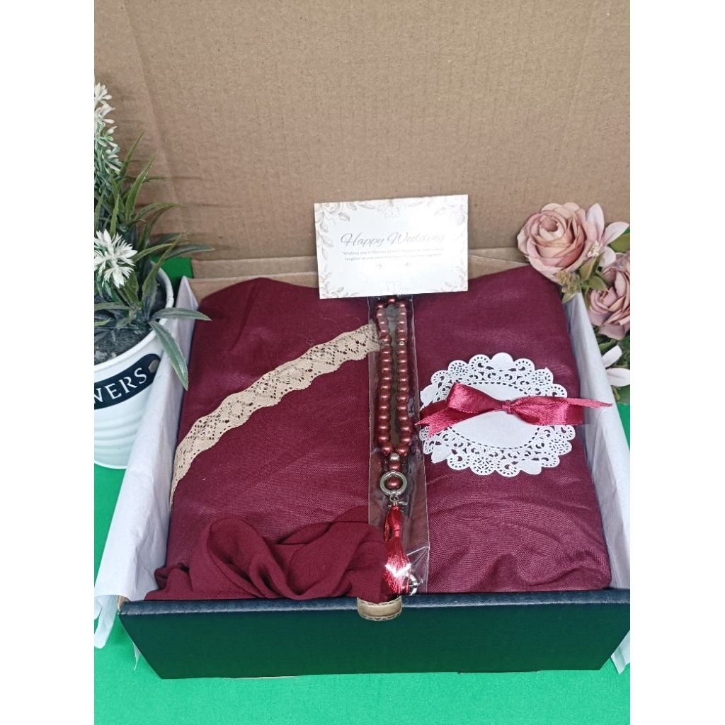 Hampers Mukena Hadiah Kado Ulang Tahun Wisuda Idul Fitri Souvenir Tahlilan